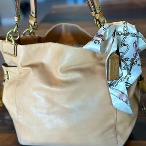 Coach Peyton leather slouch tote